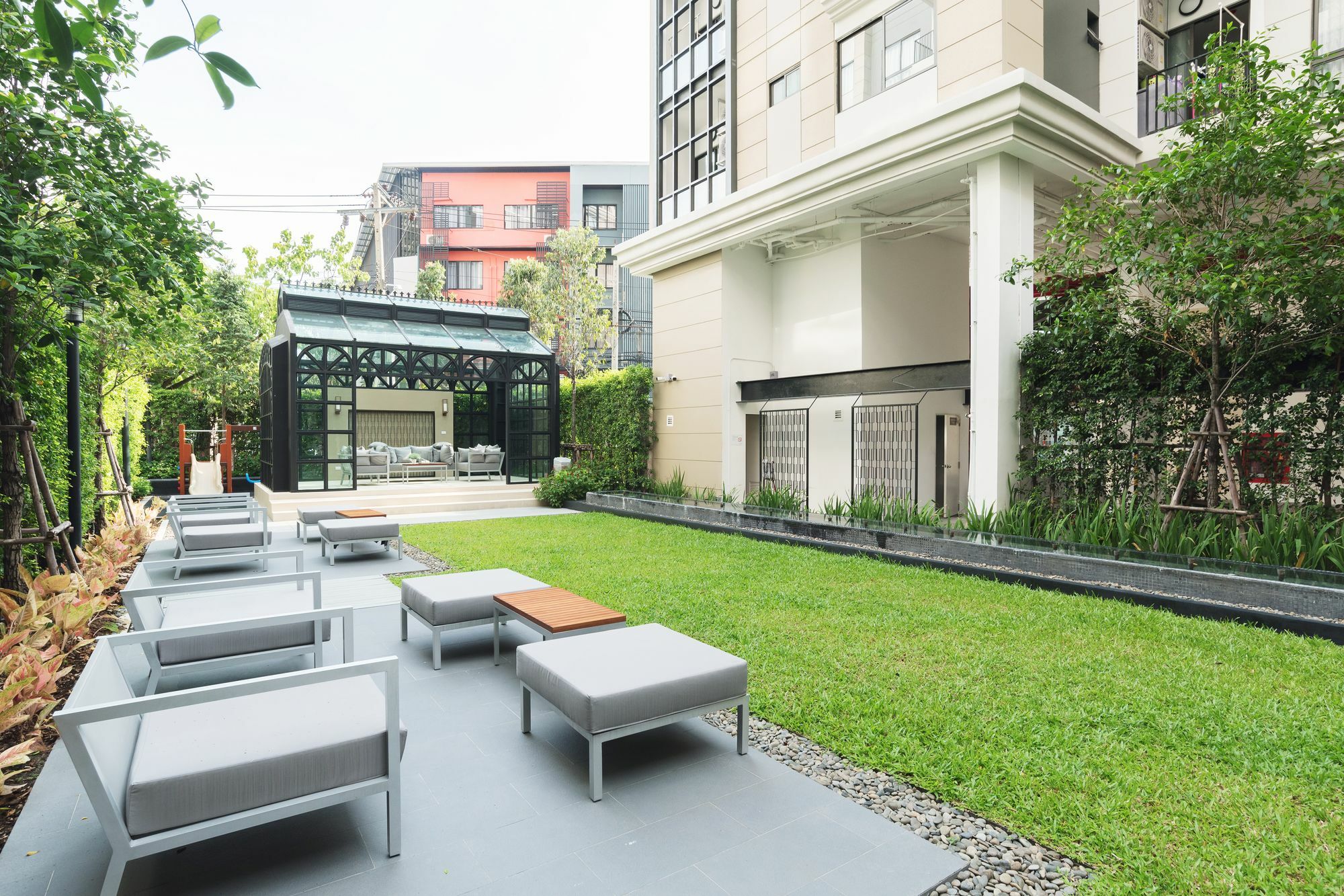 The Nest Sukhumvit 22 By Favstay Banguecoque Exterior foto